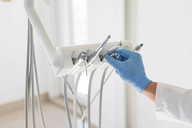 24/7 Emergency Root Canal Treatment experts in Beverly Hills, FL